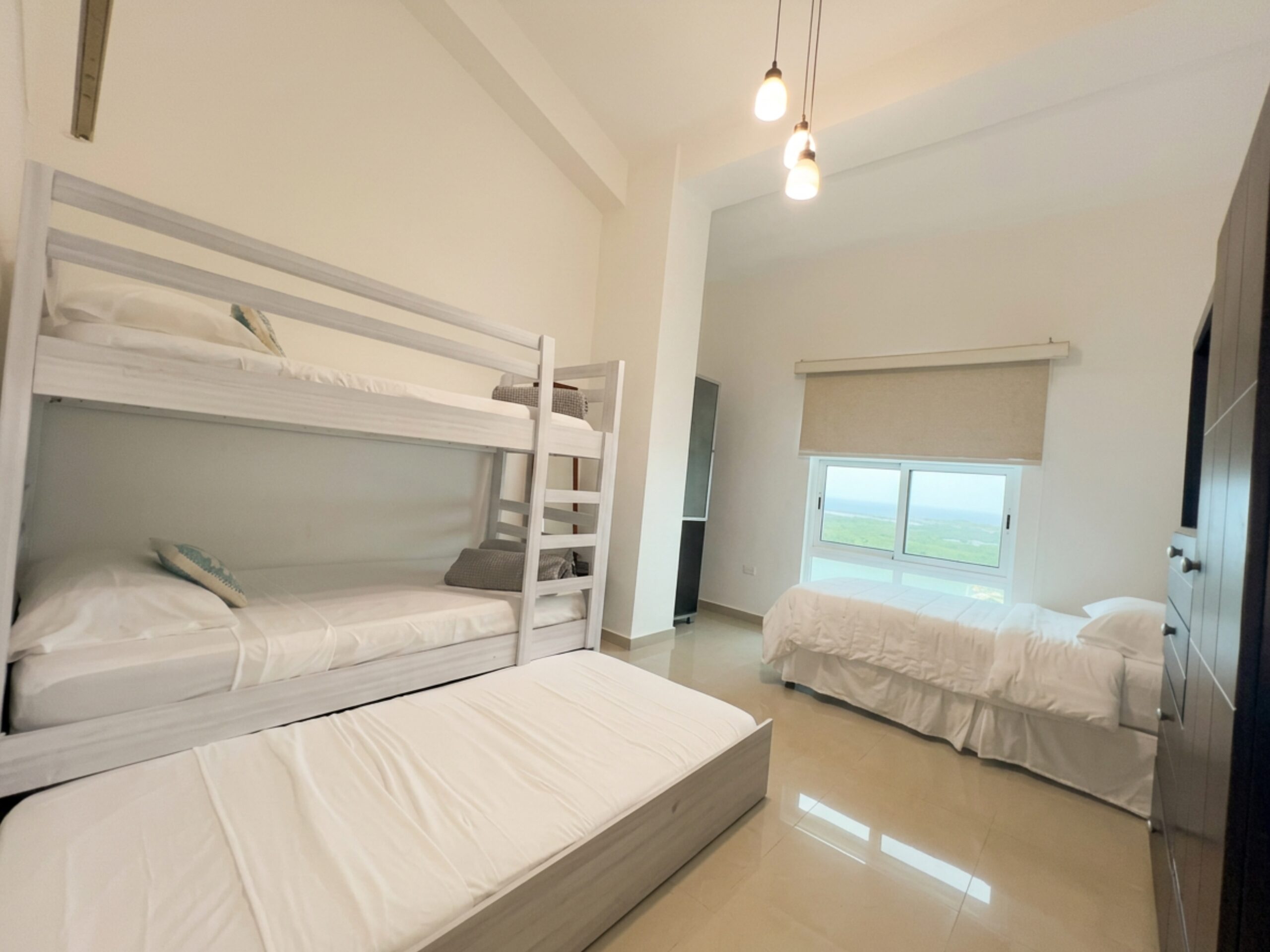 Modern Bedroom Photo Color Correction